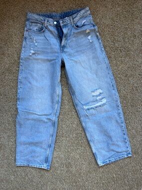 H&M baggy loose fit high waisted jeans size 10